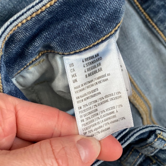 American Eagle Super High Rise Super Stretch Skinny Jean Medium Wash - Picture 3 of 7